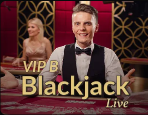 半场战报：莱切0